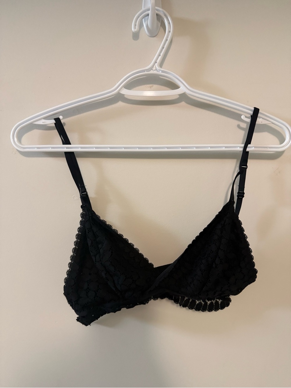 Urban Outfitters Bralette Size Large